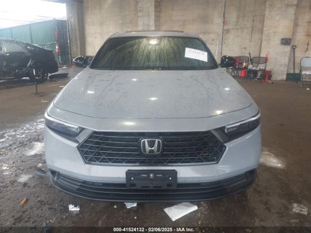 1HGCY2F57RA050732 Honda Accord Hybrid Sport