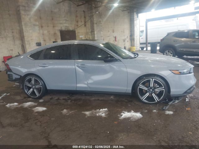 1HGCY2F57RA050732 Honda Accord Hybrid Sport