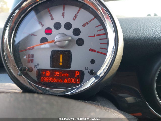 2007 MINI COOPER S WMWMF73587TL88777 Photo 6