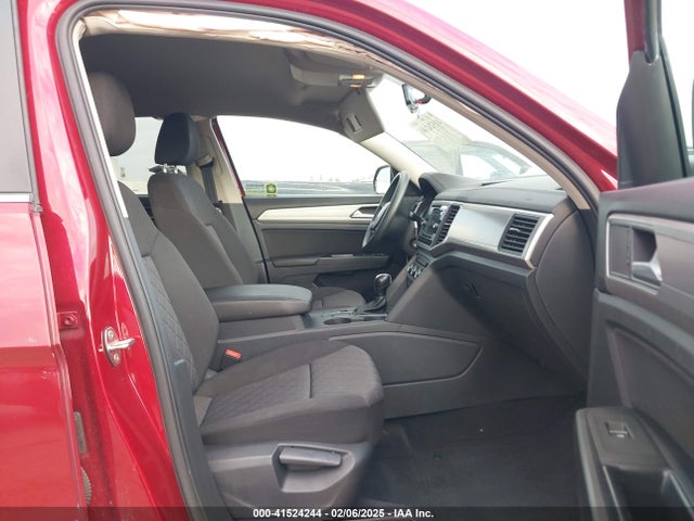 Volkswagen fsi 2018 1V2AR2CA3JC558580 Image 5