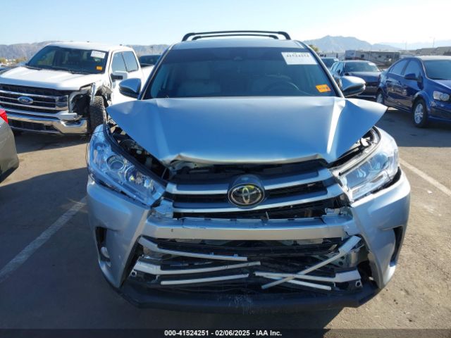 5TDZZRFH8KS359451 Toyota Highlander Le Plus