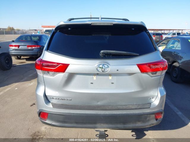 5TDZZRFH8KS359451 Toyota Highlander Le Plus