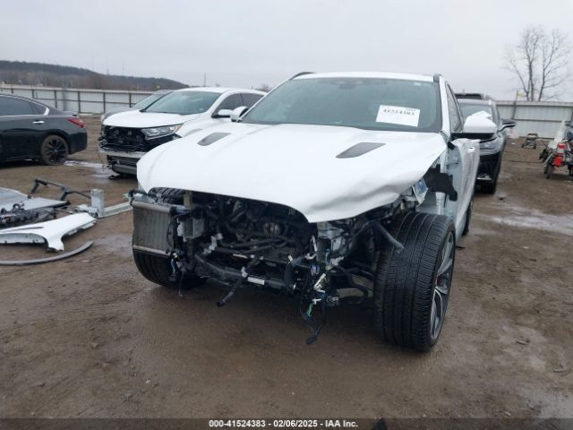 SADCZ2EE0MA688864 Jaguar F-pace Svr P550 Awd Automatic