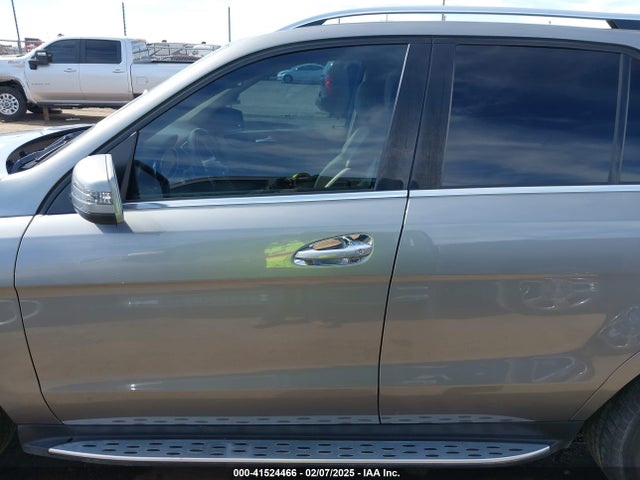 Mercedes-Benz ML 350 2015 4JGDA5JB7FA557837 Image 15