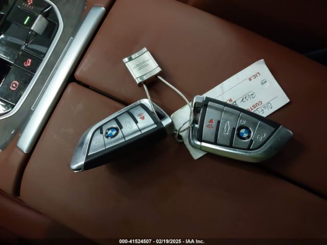 2022 BMW X7 5UXCX6C01N9M34758 Photo 10