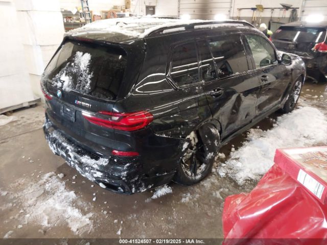 2022 BMW X7 5UXCX6C01N9M34758 Photo 3