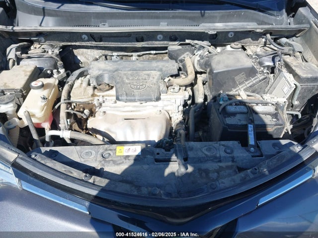 Toyota RAV4 LE 2017 JTMZFREV2HJ109466 Image 10
