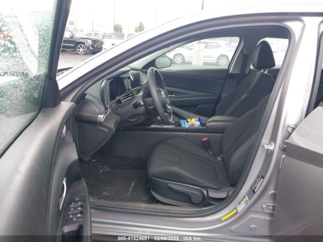 KMHLM4AJ9NU031372 Hyundai Elantra Hybrid Blue