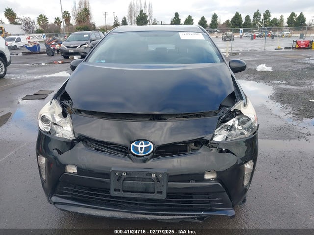 Toyota Prius Two 2015 JTDKN3DUXF1928801 Image 11