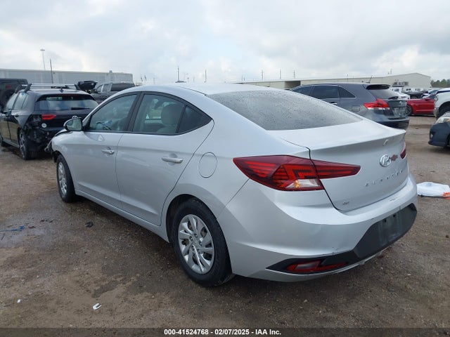 Hyundai ELANTRA SE 2019 KMHD74LF9KU866338 Image 3
