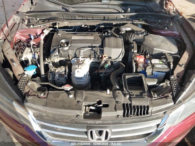 1HGCR2F83FA054084 Honda Accord