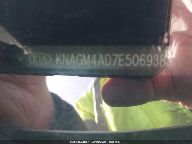 KNAGM4AD7E5069383 KIA Optima Hybrid Lx