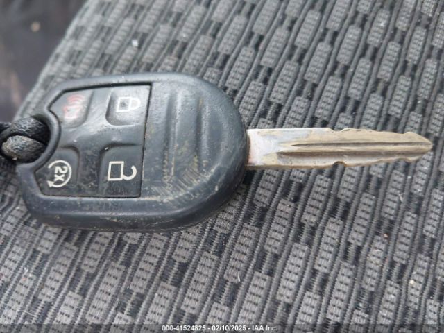 1FT7X2B67GEA18368 Ford F-250 Xlt