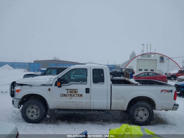 1FT7X2B67GEA18368 Ford F-250 Xlt