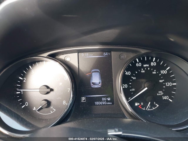 JN1BJ1CR5HW127358 Nissan Rogue Sport Sv