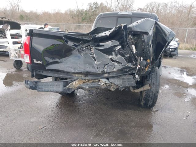 5TFBZ5DN1HX003445 Toyota Tacoma Sr5