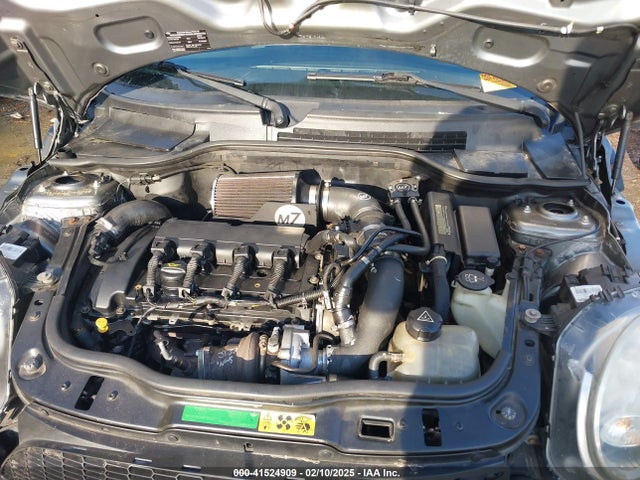 2010 MINI COOPER S CLUBMAN WMWMM3C5XATP75689 Photo 9