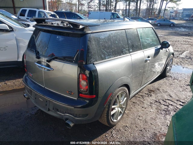 2010 MINI COOPER S CLUBMAN WMWMM3C5XATP75689 Photo 3