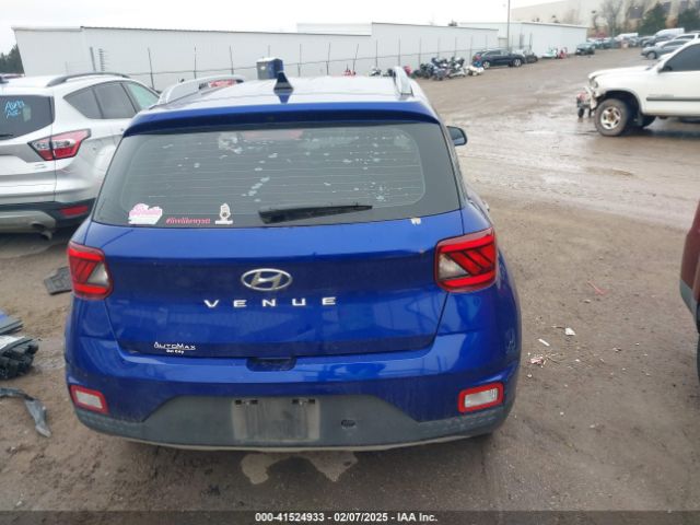 KMHRC8A32LU042779 Hyundai Venue Sel