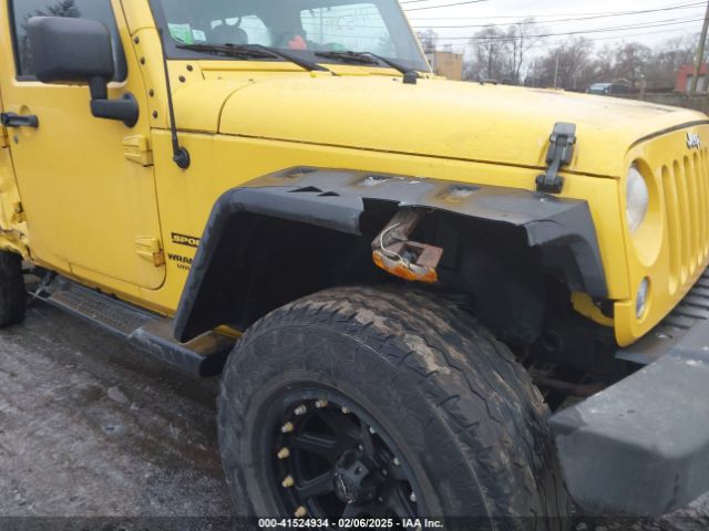 1C4BJWDG3FL594283 Jeep Wrangler Unlimited Sport