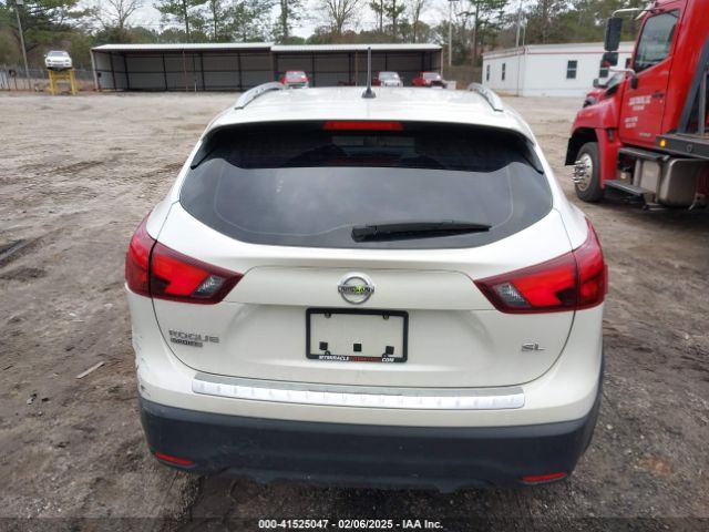 JN1BJ1CP4JW101810 Nissan Rogue Sport Sl