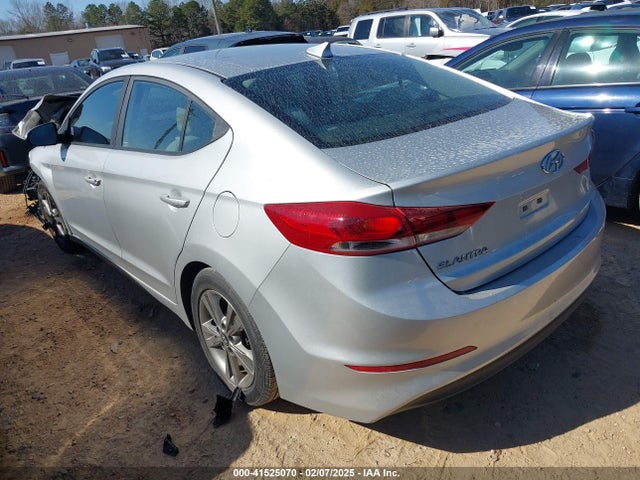5NPD84LF0JH275857 Hyundai ELANTRA SEL