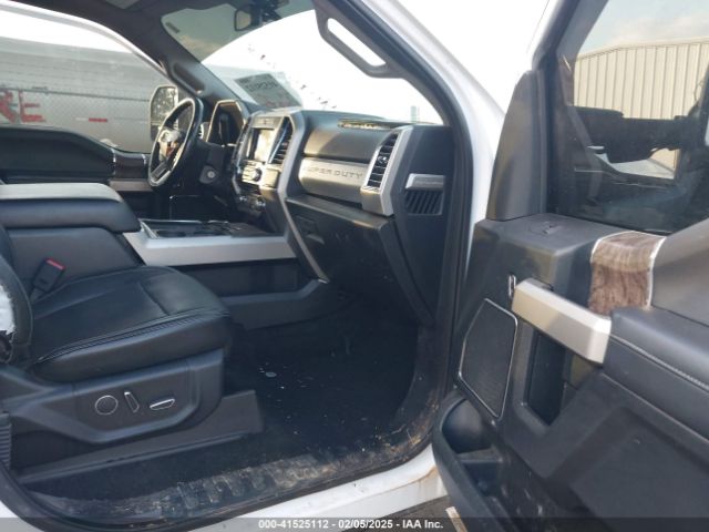 1FT7W2B62HEE68725 Ford F-250 Lariat