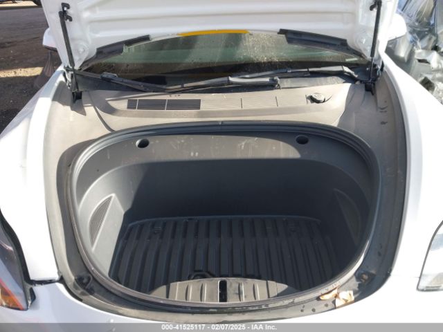 5YJ3E1EB1NF236969 Tesla Model 3 Long Range Dual Motor All-wheel Drive