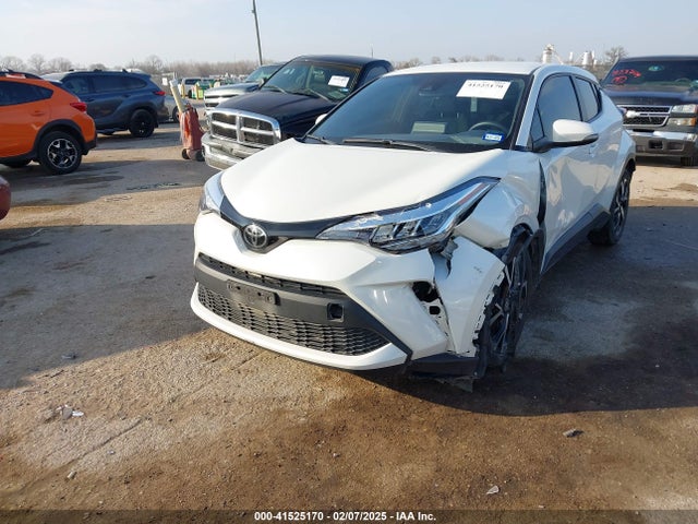 JTNKHMBXXM1099019 Toyota C-HR XLE