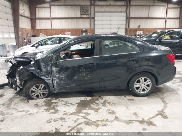Chevrolet Sonic Lt Auto 2015 1G1JC5SH0F4183048 Image 13