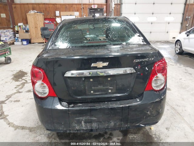 Chevrolet Sonic Lt Auto 2015 1G1JC5SH0F4183048 Image 15