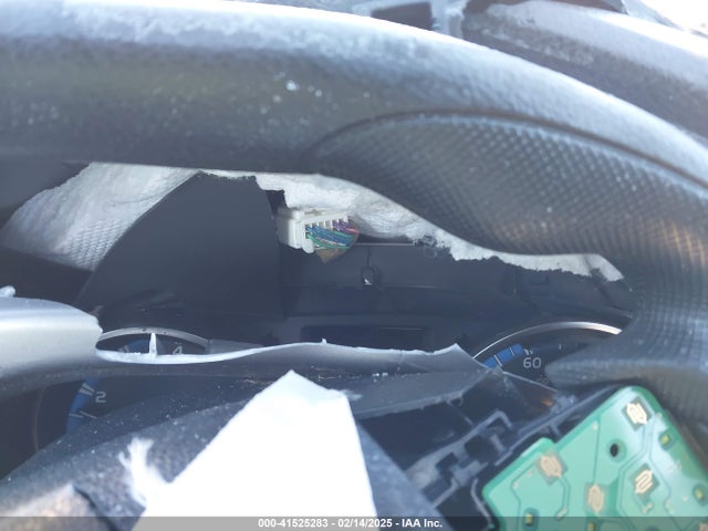 Toyota RAV4 LE 2017 2T3BFREV6HW562282 Image 16