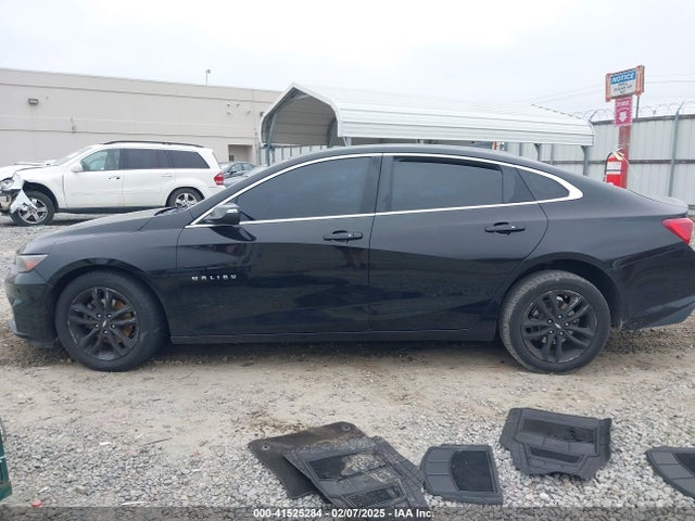 1G1ZE5ST4HF147940 Chevrolet MALIBU 1LT