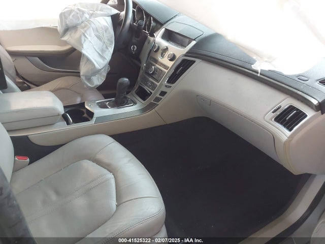 2009 CADILLAC CTS 1G6DF577X90161715 Photo 4