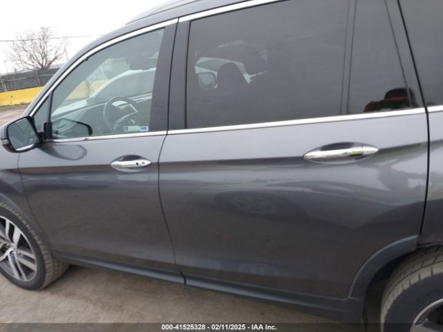 5FNYF6H0XJB008828 Honda Pilot Elite