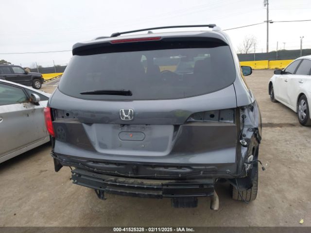 5FNYF6H0XJB008828 Honda Pilot Elite