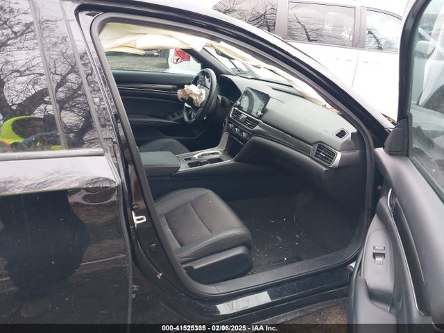 2019 HONDA ACCORD SEDAN 1HGCV2F33KA030555 Photo 4