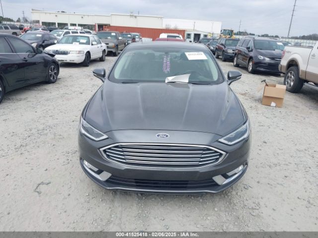 3FA6P0RU7HR300258 Ford Fusion Hybrid Titanium