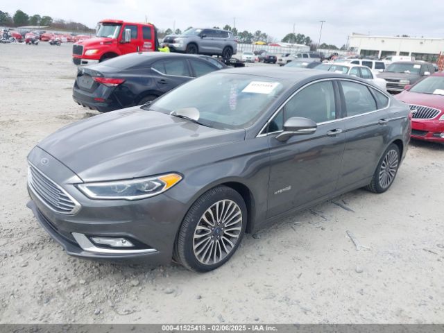 3FA6P0RU7HR300258 Ford Fusion Hybrid Titanium