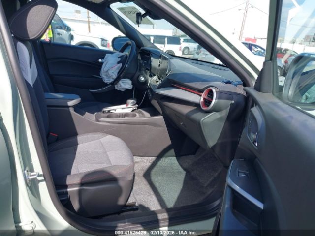 KL77LGE28RC162847 Chevrolet Trax Fwd 1rs