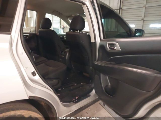 5N1DR2BN2LC589286 Nissan Pathfinder Sv 2wd