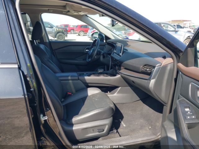 5N1AT3CA7MC703094 Nissan Rogue Sl Fwd