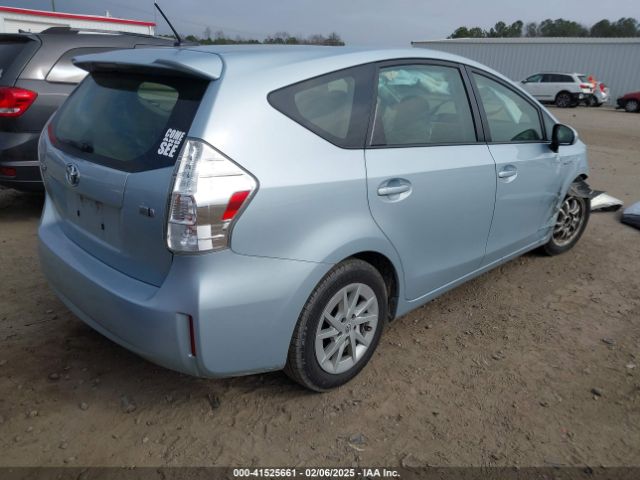 JTDZN3EU1E3330452 Toyota Prius V Three