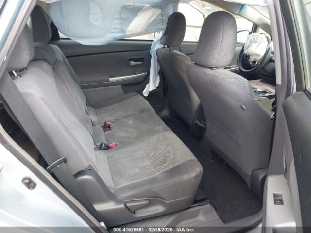JTDZN3EU1E3330452 Toyota Prius V Three