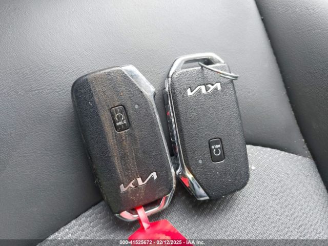 KNDCR3L15P5014997 KIA Niro Ev Wind