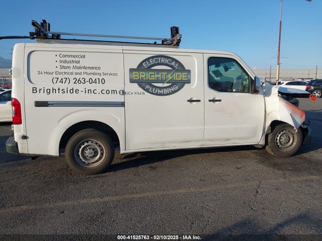 1N6AF0KXXFN802514 Nissan Nv Cargo Nv2500 Hd S V8