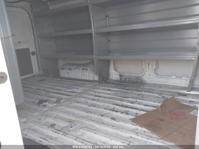 1N6AF0KXXFN802514 Nissan Nv Cargo Nv2500 Hd S V8