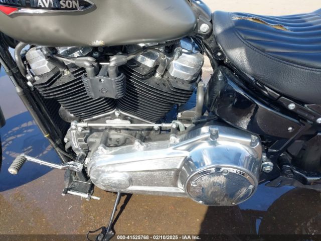 2018 HARLEY-DAVIDSON FLSL 1HD1YDJ30JC083814 Photo 8