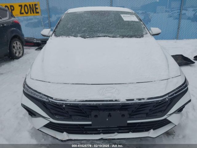 KMHLL4DG1RU764086 Hyundai ELANTRA SE