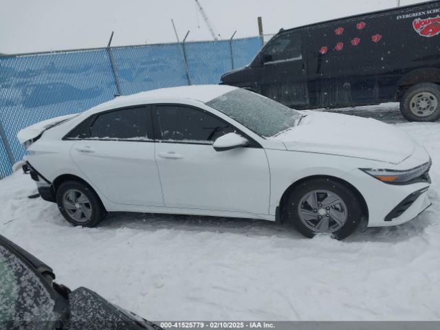 KMHLL4DG1RU764086 Hyundai ELANTRA SE